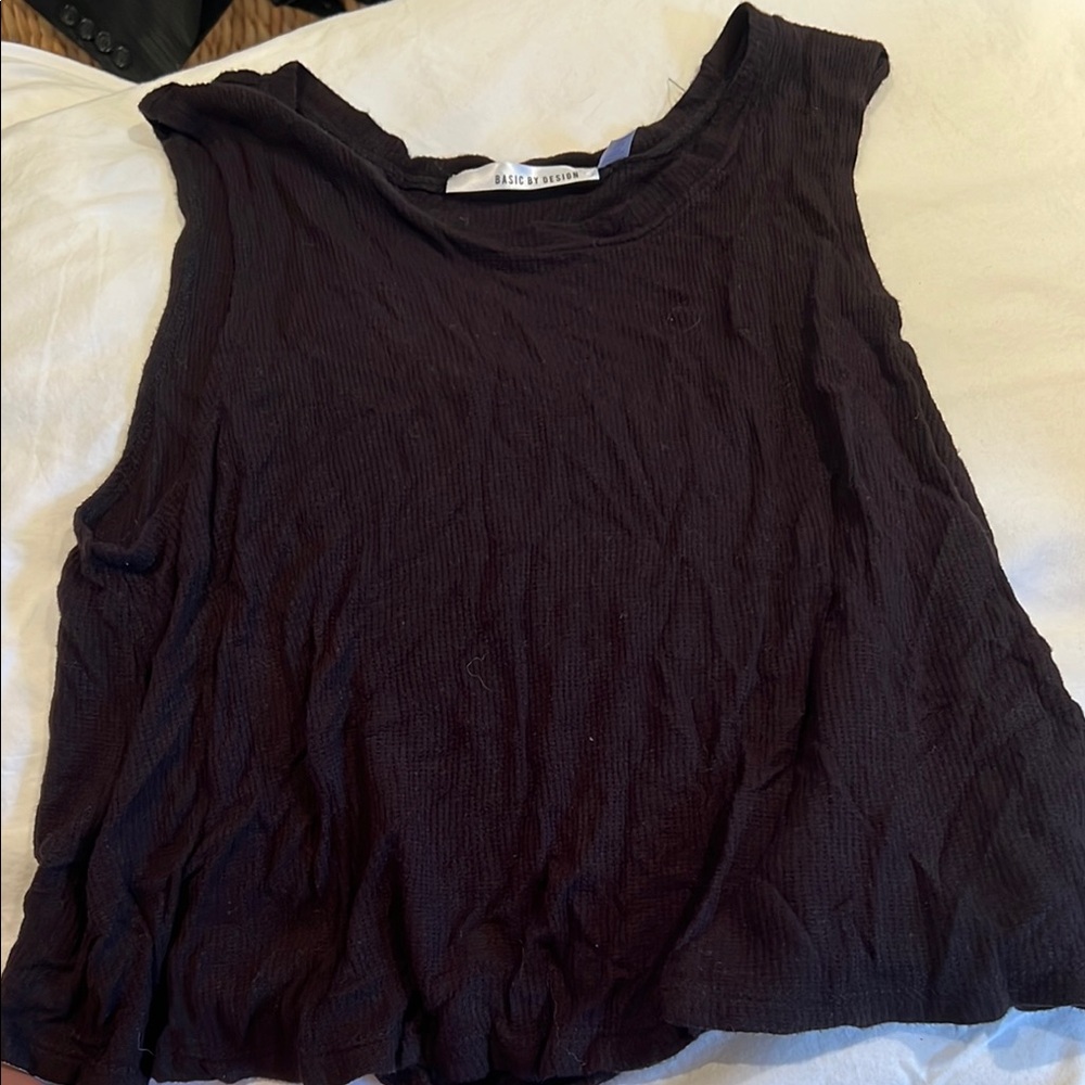 Aritzia Black Boxy Muscle Tee Sleeveless Top